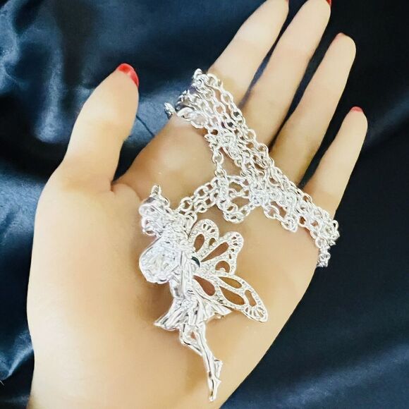 RARE Runway Agatha Paris Pixie Fairy Pendant France Bright Silver Necklace 1043 - Picture 9 of 11